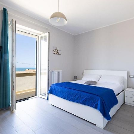 פיומיצ'ינו Sunset Beach מראה חיצוני תמונה